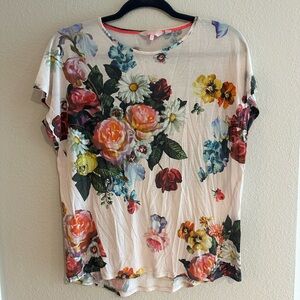 Ted Baker Harmony Blush Floral Fitted Tee Women’s 2 US 6 Summer Classic Garden